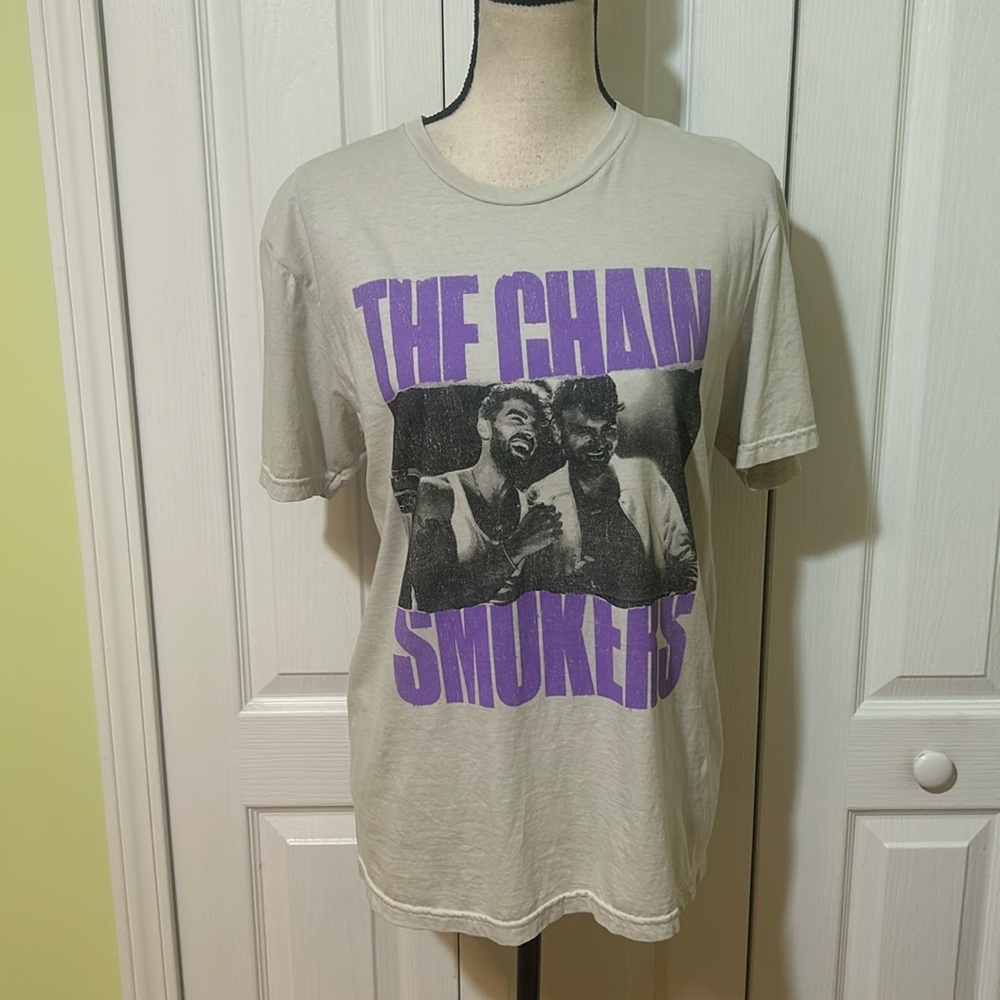 Philcos
Chainsmokers Graphic T-shirt